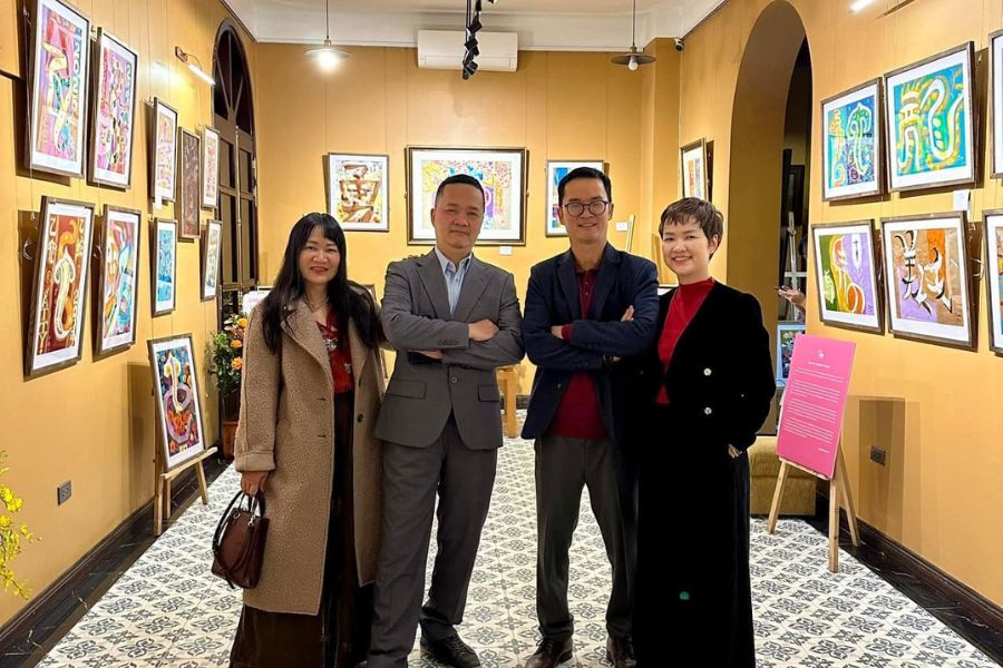 Phòng tranh Vân Art nơi giao lưu nghệ thuật