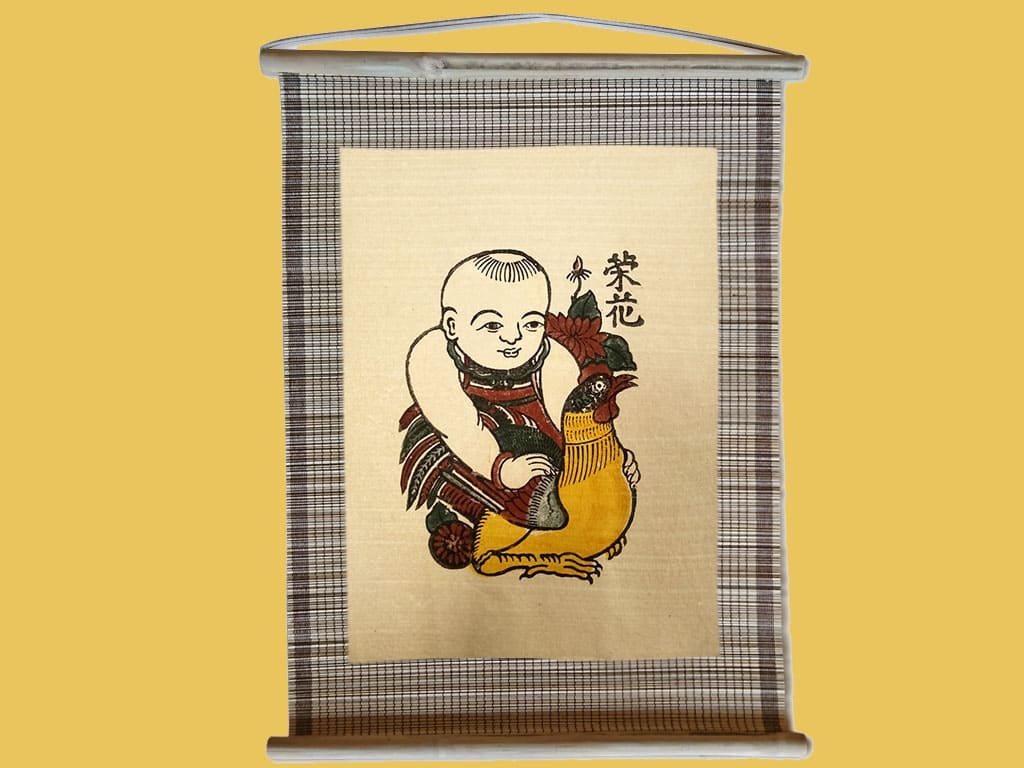 Tranh Đông Hồ Em Bé Ôm Gà