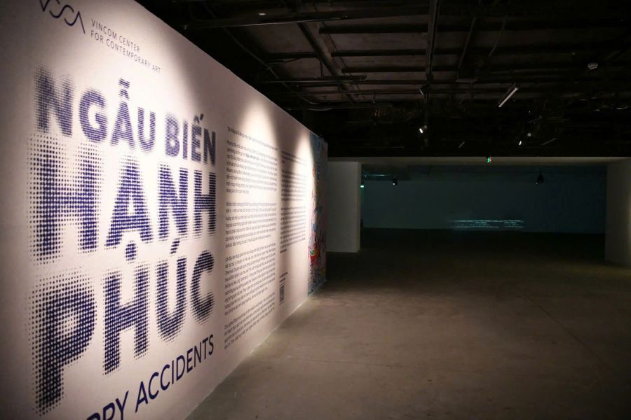 Triển lãm Ngẫu Biến Hạnh Phúc